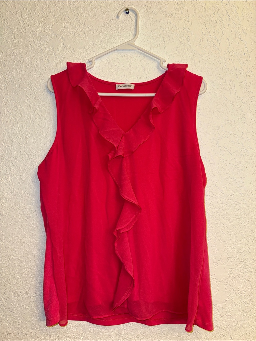 Calvin Klein Women's Hot Pink Ruffle V-Neck Sleeveless Camisole